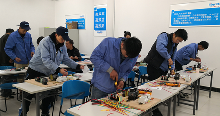 今日晉寧 政府買單促企業(yè)培訓(xùn)，“職業(yè)技能提升行動(dòng)”如火如荼